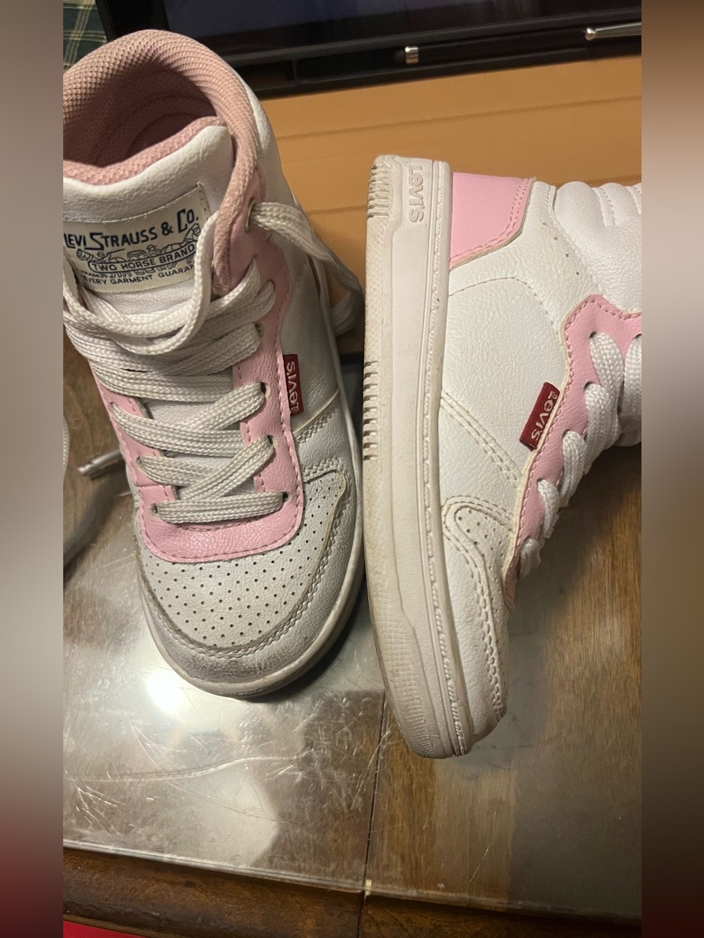 Levi's Kids White and Pink High-Top Sneakers with Logo Tab